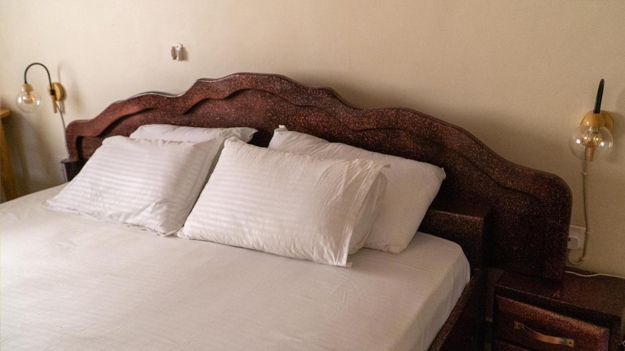 Sign Of Silence Hostel Kumasi Luaran gambar