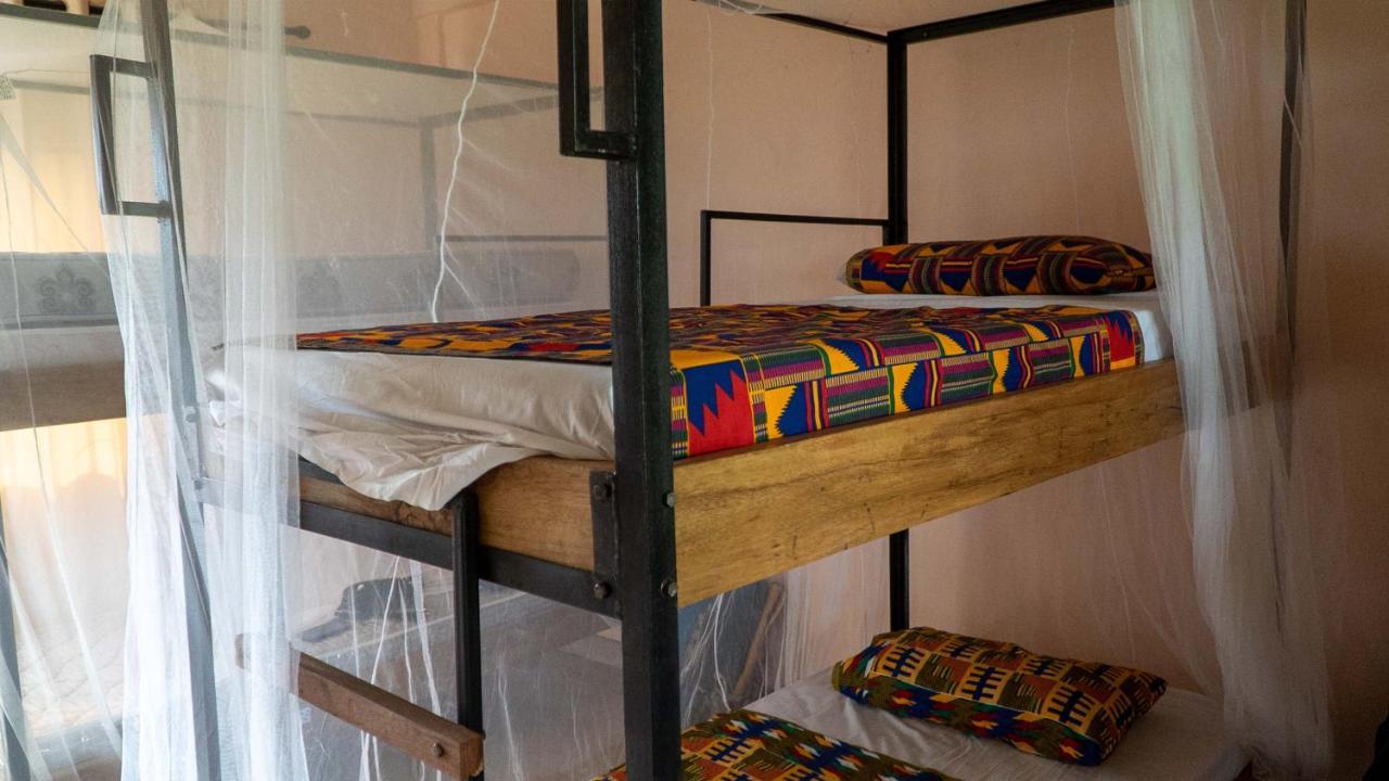 Sign Of Silence Hostel Kumasi Luaran gambar